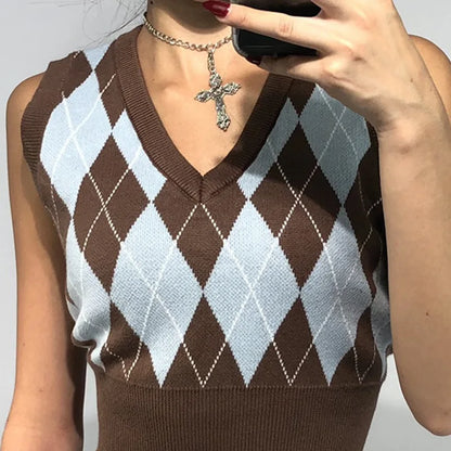 Y2K Crop Top Acedemia Aesthetic Argyle Sweater Vest V Neck Sleeveless Sweater Preppy Style Plaid Knitted Pullover Autumn Winter Clothes