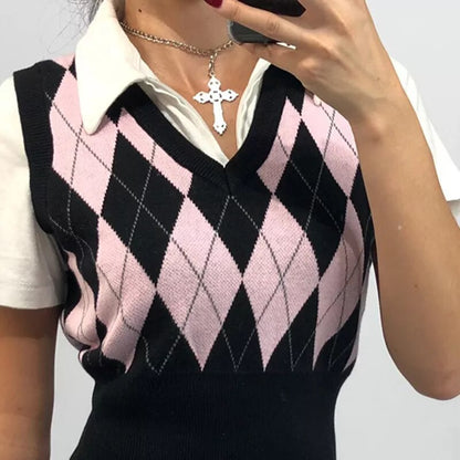 Y2K Crop Top Acedemia Aesthetic Argyle Sweater Vest V Neck Sleeveless Sweater Preppy Style Plaid Knitted Pullover Autumn Winter Clothes